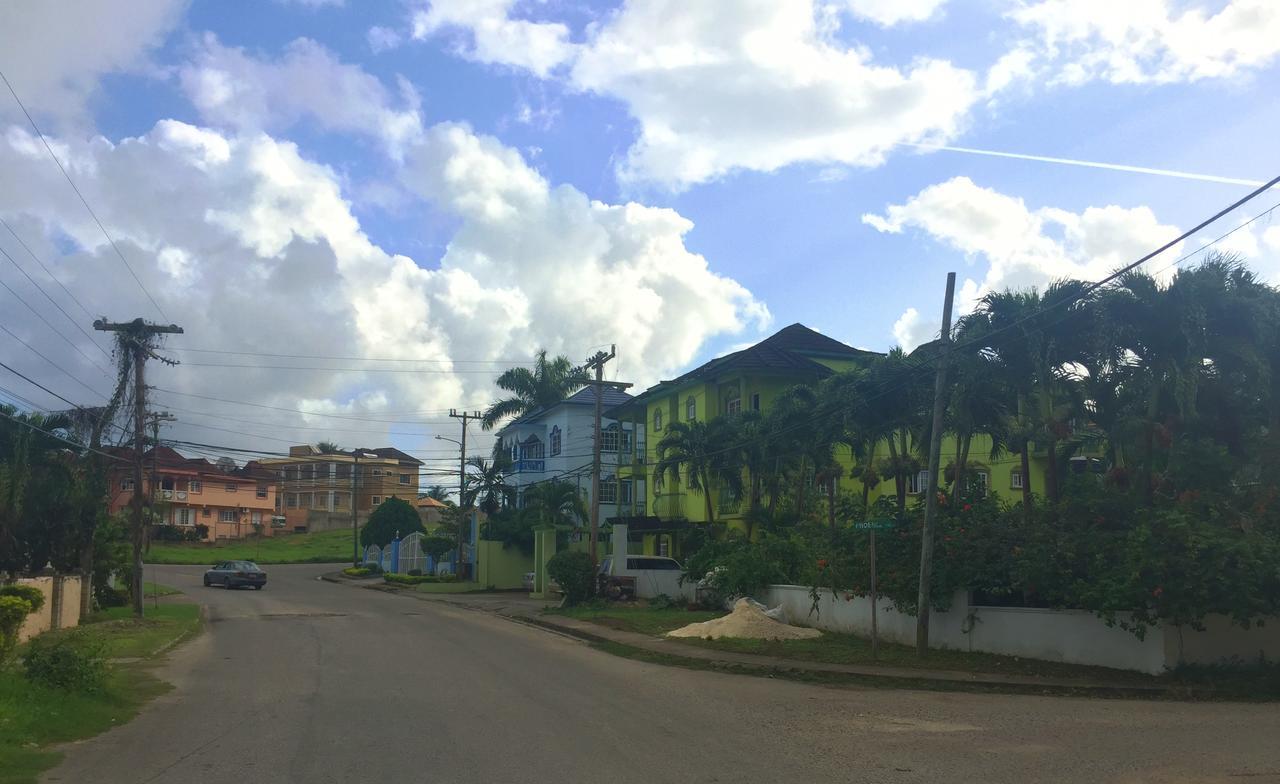Yaad Hostel Montego Bay Exterior photo